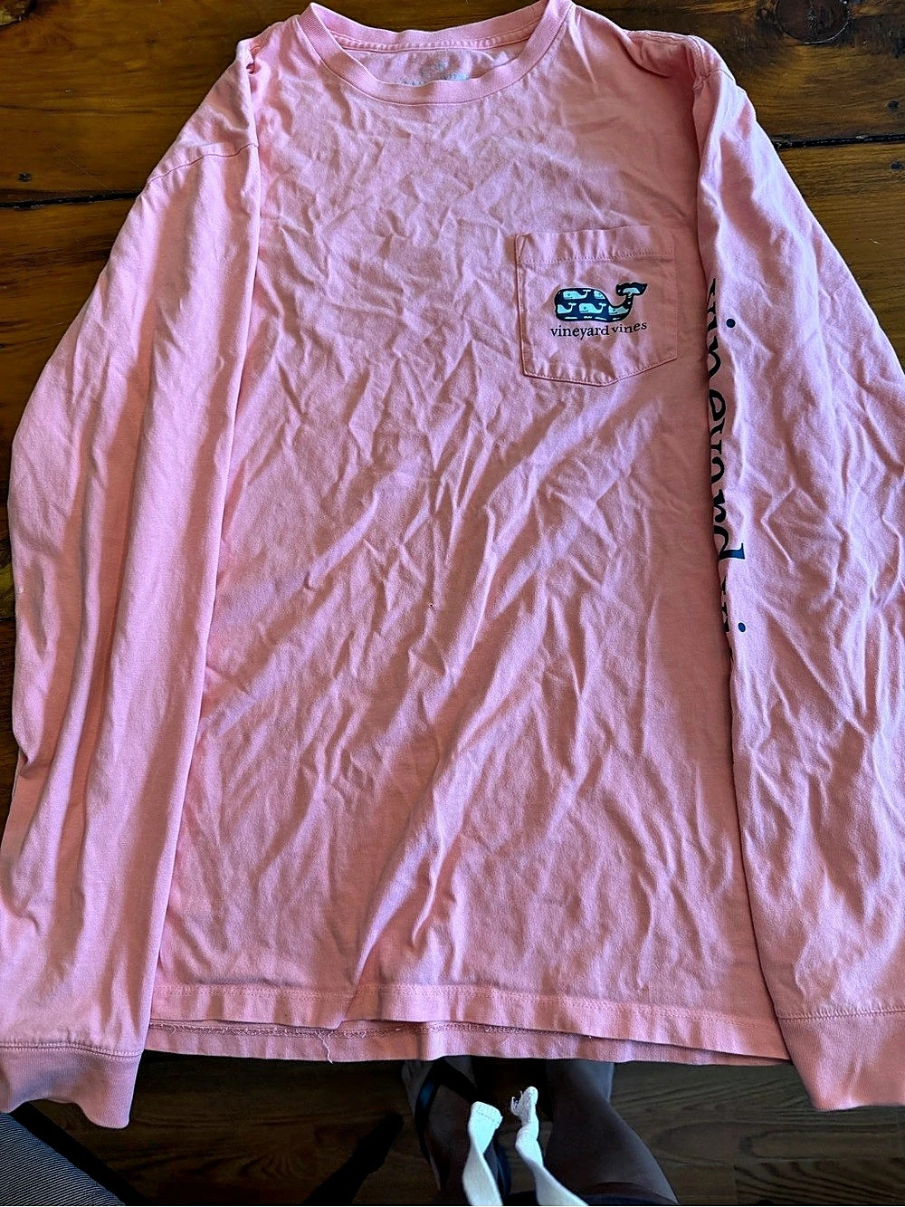 Vineyard Vines Long-Sleeve Whale Logo Pocket Tee Pink